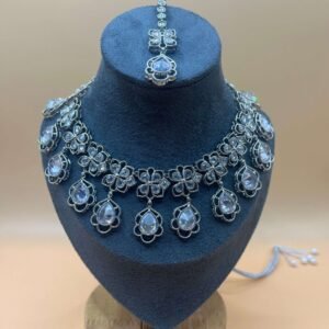 Teadrop Necklace Silver - Image 1