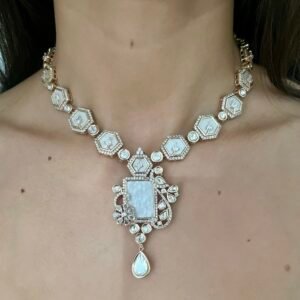 Classic Kundan - Image 1