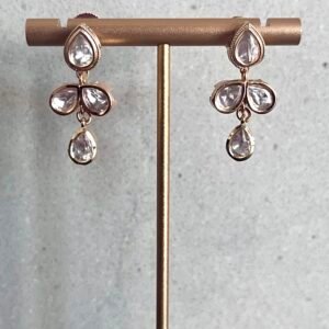 Noor Kundan Drop Necklace - Image 3