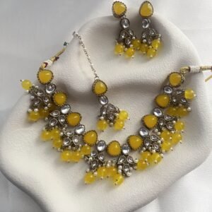 Aabha Necklace Set - Image 2
